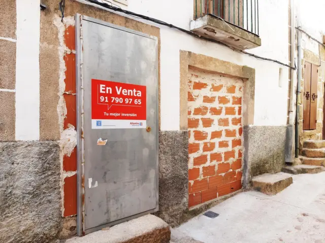 House on Calle Barquilla, 19